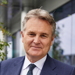 Mr Bernard Salt AM